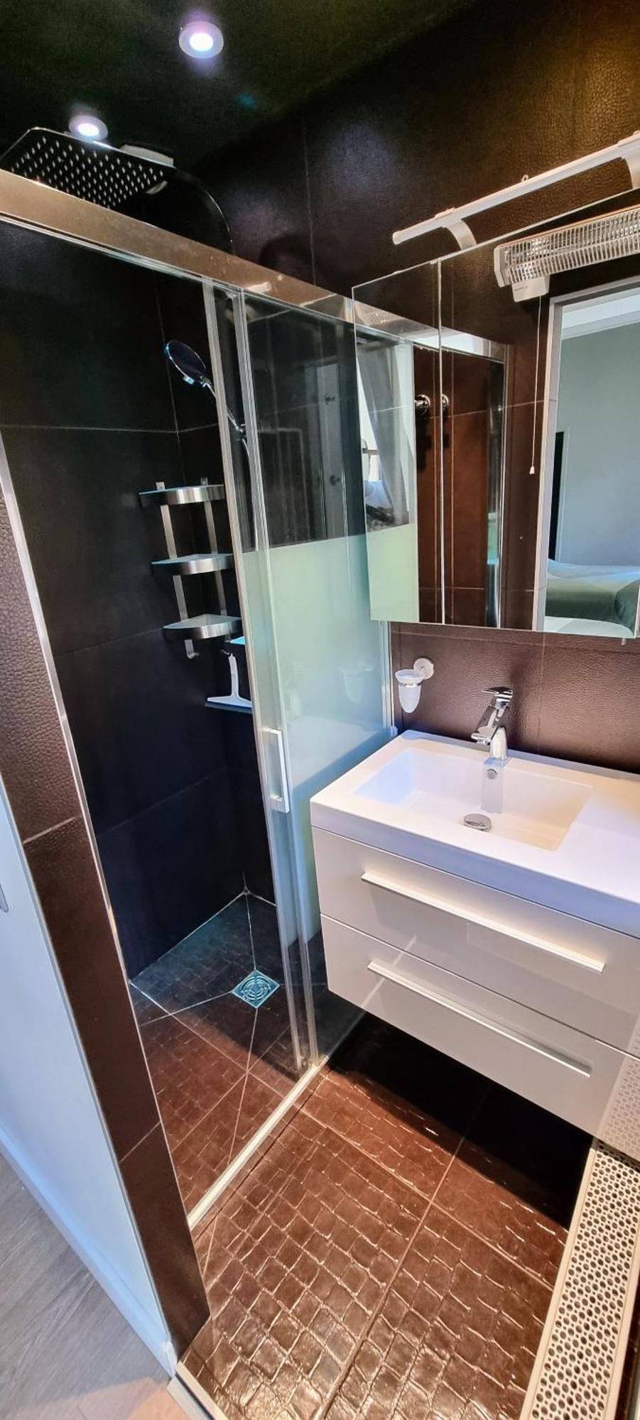 Appartement De Charme Au Coeur De La Vieille Ville Annecy Esterno foto