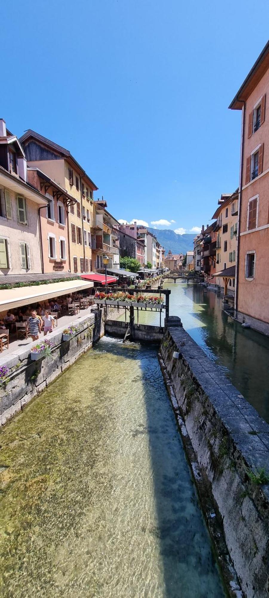 Appartement De Charme Au Coeur De La Vieille Ville Annecy Esterno foto